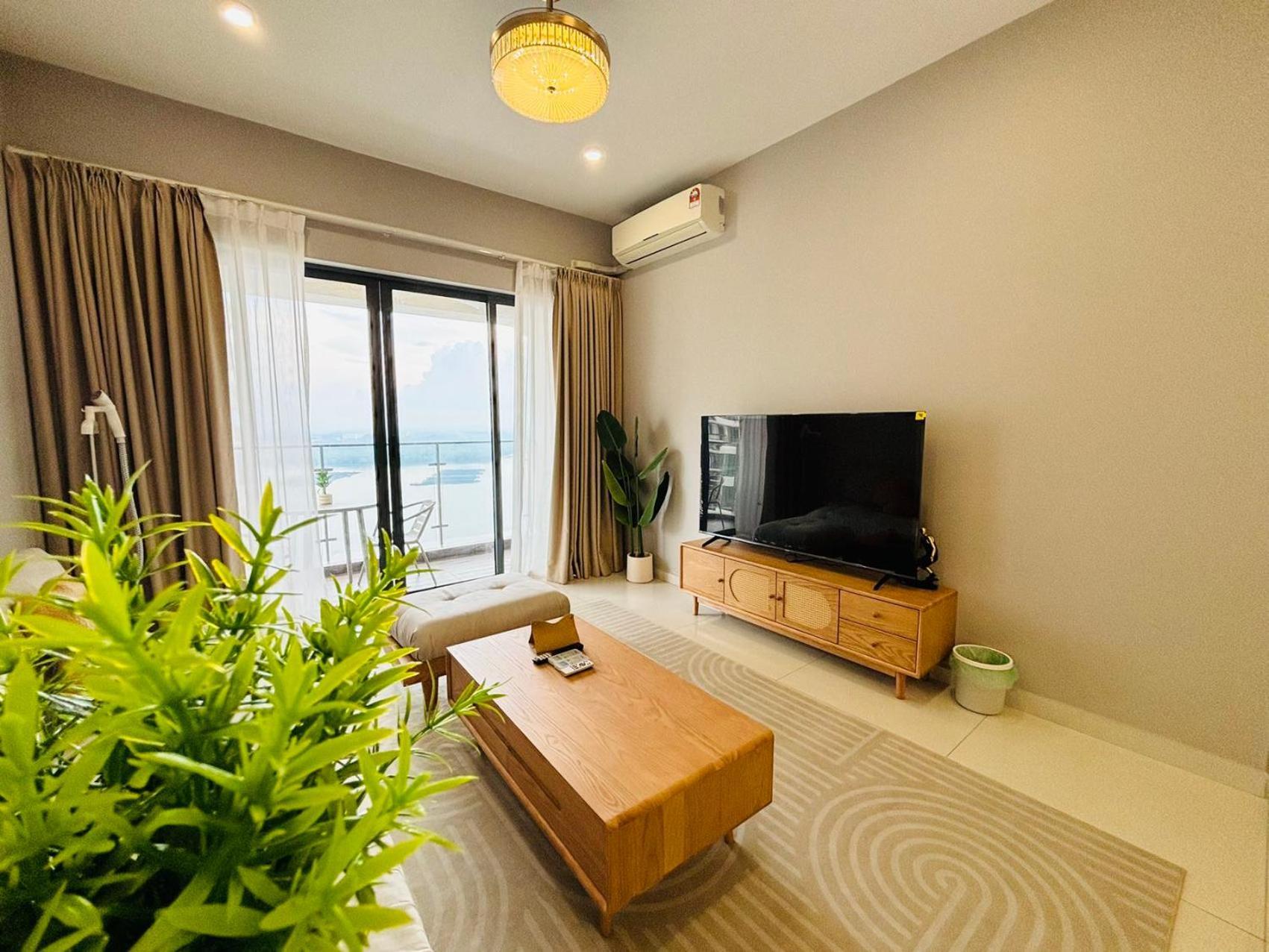 Danga Bay Seaview Laurel Bayfront Johor Bahru